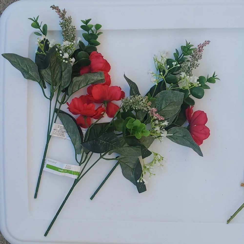 RED FAUX FLOWERS